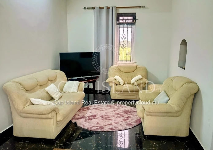 For Rent – Furnished Apartment in Mont Choisy (Long Term)