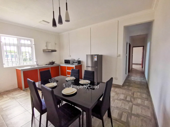 À Louer - Appartement De 2 Chambres Au Rez De Chaussée - Coromandel