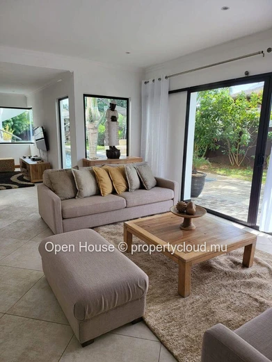 Villa de 3 chambres avec piscine à vendre à Pointe aux Piments