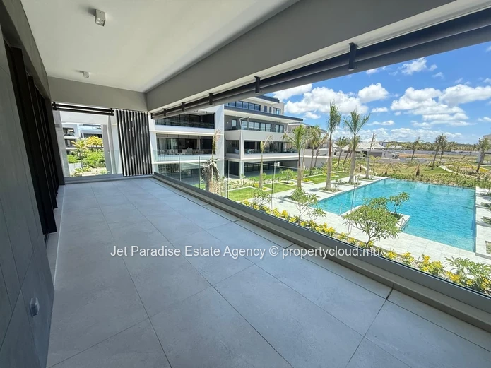 Appartement Moderne Neuf de 150 m² dans une Résidence Sécurisée avec Piscine commune