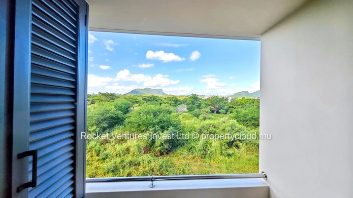 For Sale: 3-Bedroom Penthouse, Flic en Flac – West