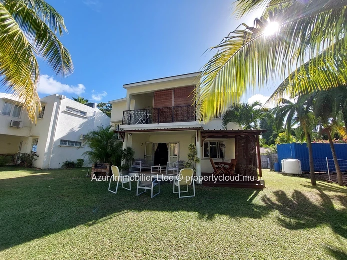 Maison 3 chambres - accès direct à la plage.