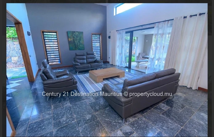 Elegant Furnished Villa for Long-Term Rental 