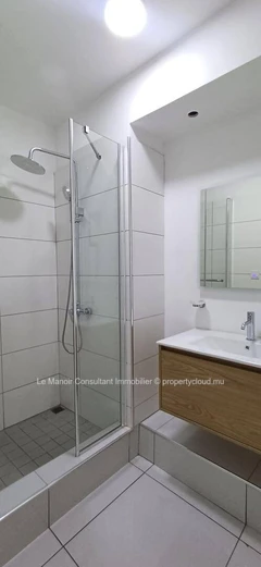 Appartement de 70m2 , 2 chambres situé dans un développement sécurisé