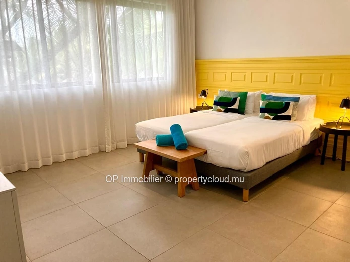 Villa 4 chambres à vendre à Grand Gaube avec piscine sur terrain de 1 050 m²