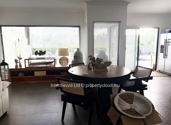 Buy a RES Villa in Mauritius – 4 Bedrooms, Pointe aux Piments
