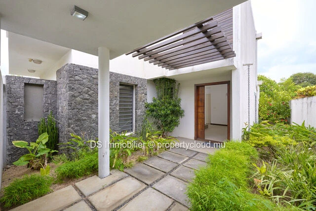 For Rent – Furnished Villa – Trou Aux Biches – Private Residence – North
