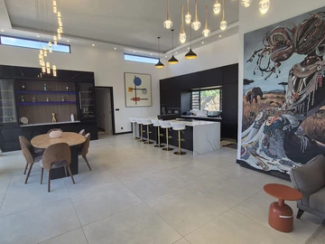 4 Bedroom Villa