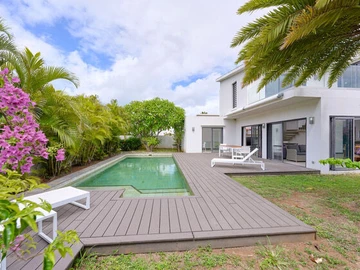 4 Bedroom Villa