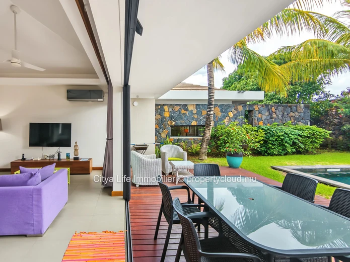 3-Bedroom RES Villa with Private Pool for Sale in Péreybère