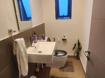 4 Bedroom Townhouse, Duplex