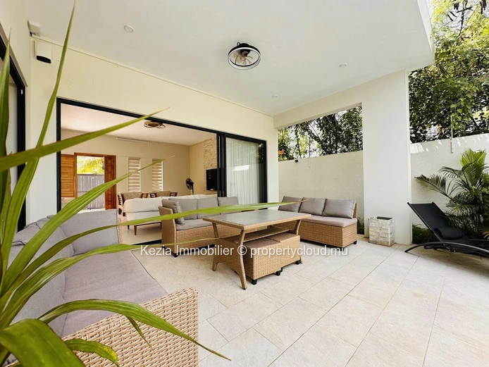 Villa Contemporaine Avec Piscine