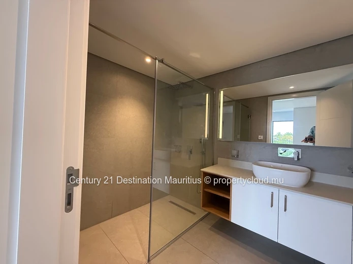 FROM USD 385,000 | Walk to the Lagoon – New 2-Bedroom Apartments