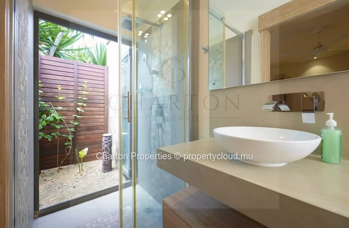 Villa 3 chambres avec piscine privée – L’élégance tropicale à quelques minutes de Grand Baie