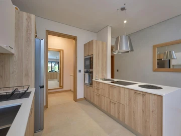 4 Bedroom Apartment