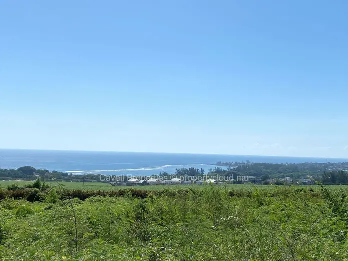 Residential Land for Sale, Morcellement Serenis, Albion