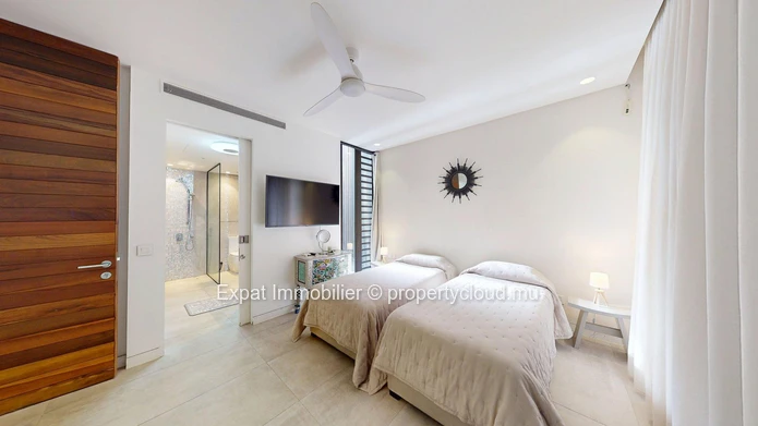 Luxury Apartment By The Water – Erok Residence