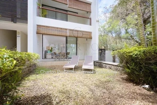 Élégant appartement de 1 chambre en rez-de-jardin à quelques pas des plages de Mont Choisy