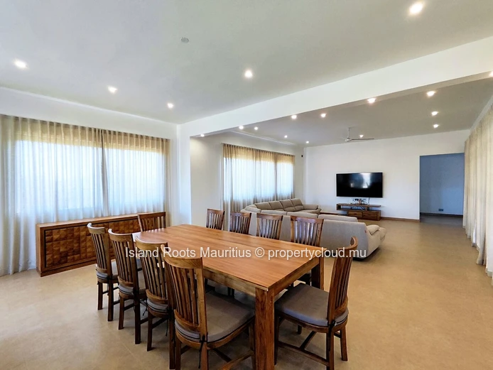 Villa prestigieuse de 4 chambres, en location à Péreybère