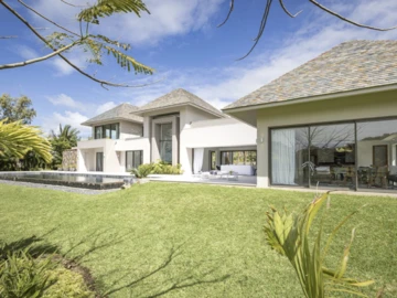 4 Bedroom Villa