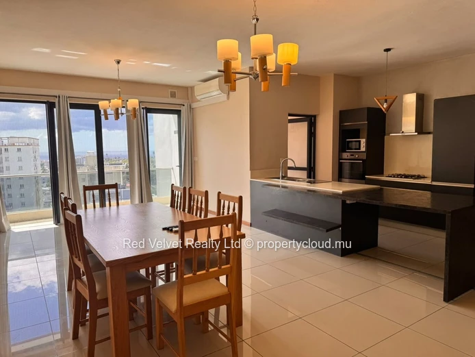 Appartement meublé de 3 chambres à louer à Beau Bassin