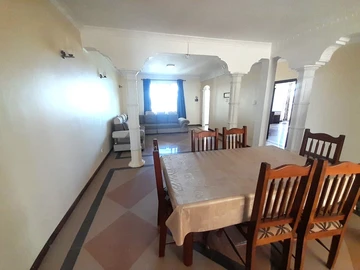 Appartement de 17 Chambres