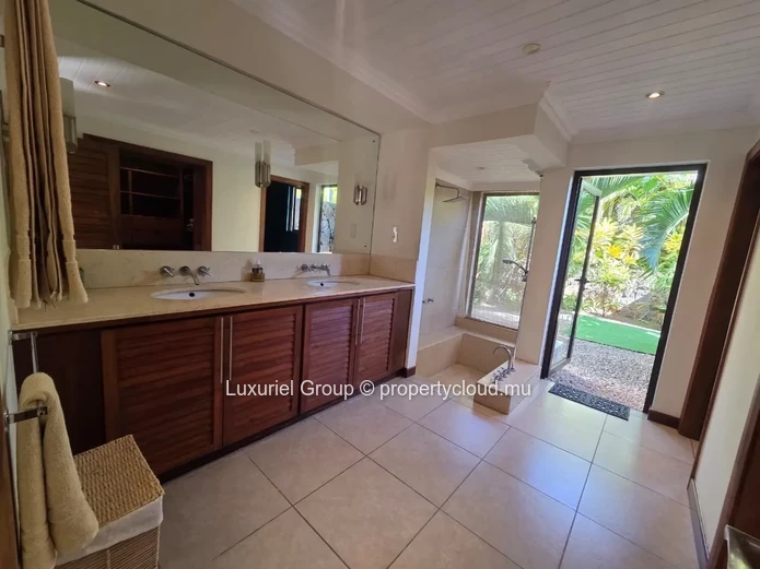 Villa À Louer – Résidence Sécurisée À Grand Baie