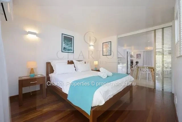 Élégant appartement de 1 chambre en rez-de-jardin à quelques pas des plages de Mont Choisy