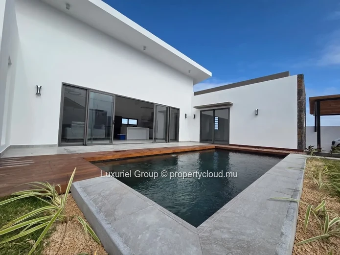 Secure Residence Villa For Rent