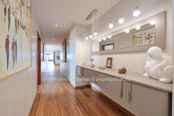 Incredible Sea View! Amazing 6-Bedroom Penthouse In Grand Baie La Croisette - Mauritius