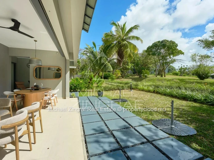 Élégance & Art de Vivre – Appartement 4 Chambres avec Jardin Privatif - Belle Vue