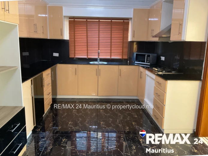 FIRST FLOOR APARTMENT FOR SALE - BLUE BAY, MAURITIUS 82.95 m² | First Floor | Investment Opportunity