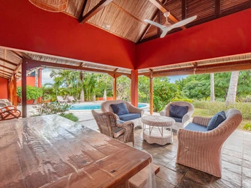 4 Bedroom Villa