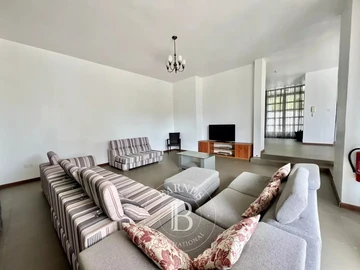 Townhouse, Duplex de 4 Chambres