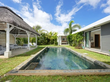 4 Bedroom Villa