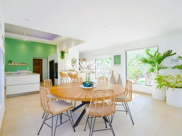4 Bedroom Villa