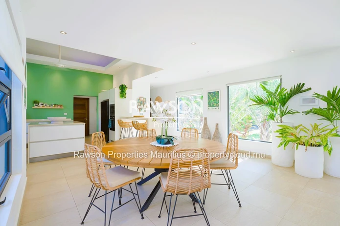 Villa 4 Chambres | Piscine Et Jardin | Pereybere | Accessible Aux Étrangers | €