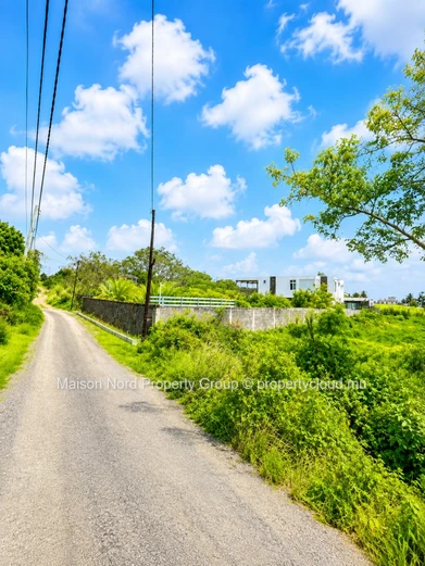 Superb investment opportunity next to Foret Daruty