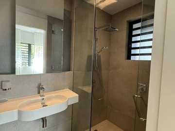 4 Bedroom Apartment