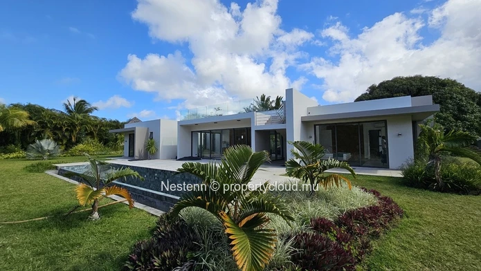 Brand new villa of 4 bedrooms