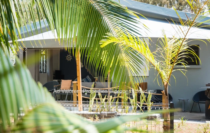À louer – Roche-Noires – Charmante maison avec accès direct à la plage (Mandat exclusif)