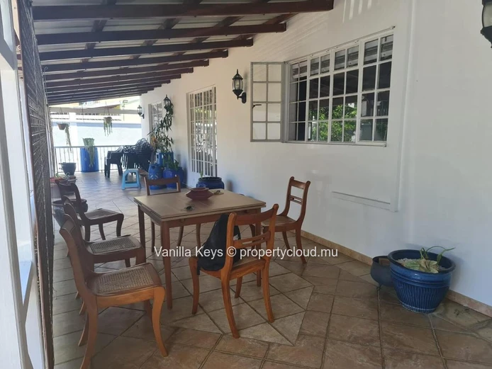 For Sale – Family House – Rose Hill – Mur 17M