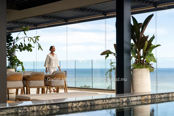 Penthouse LOÉ – Location d'Exception à Rivière Noire, Île Maurice