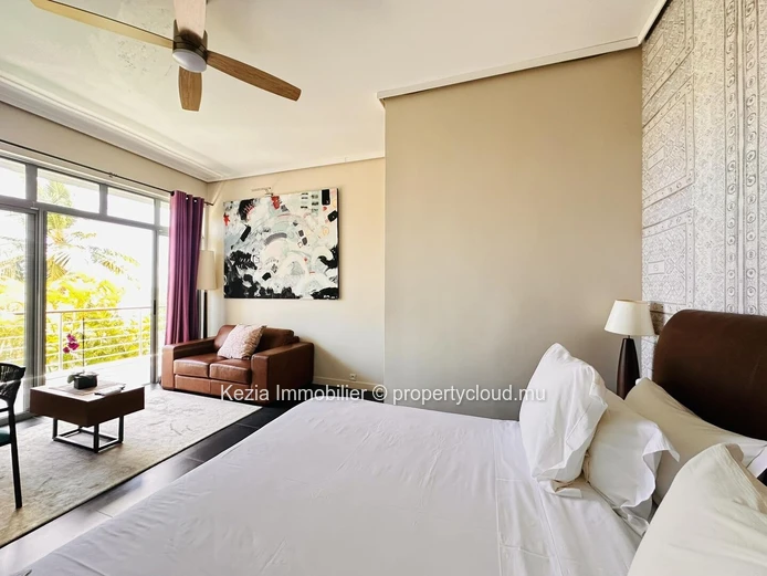 Exceptional Villa With Direct Beach Access