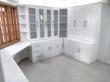 4 Bedroom Apartment