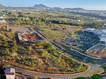 Commercial Land