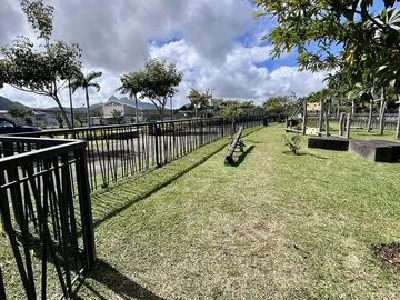 4 Bedroom Townhouse, Duplex