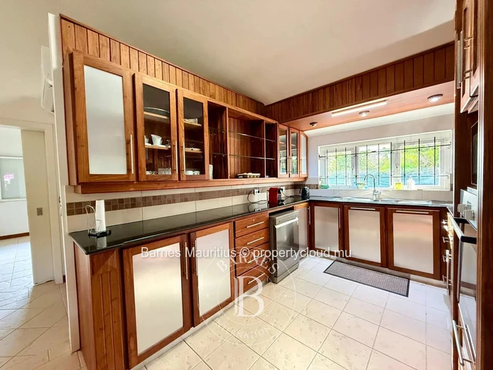 RIVIÈRE NOIRE - Exceptional Villa - 4 Bedrooms