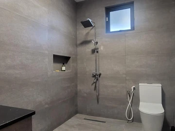 4 Bedroom Villa