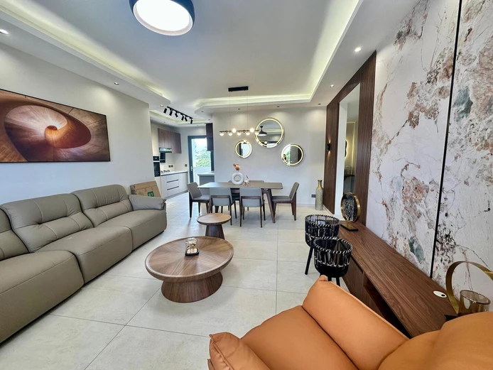 Stunning new furnished penthouse with private pool, just a stone's throw from Flic en Flac beach – Mauritius